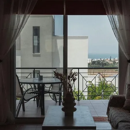 Chloraka Sea View With Pool Apartman