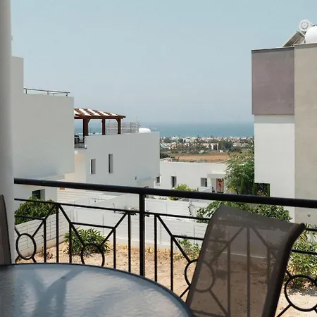 Apartman Chloraka Sea View With Pool Hlóraka