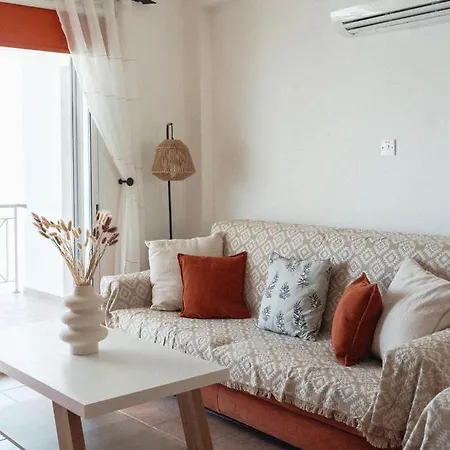 Apartman Chloraka Sea View With Pool *