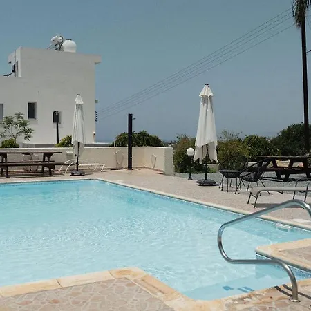 Chloraka Sea View With Pool Hlóraka