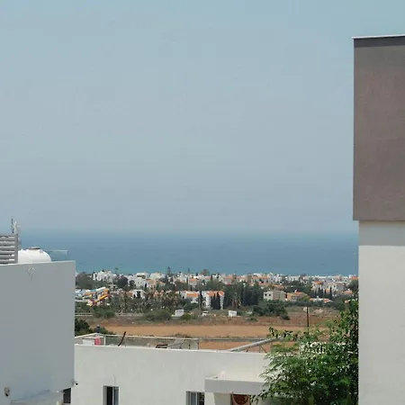 Apartman Chloraka Sea View With Pool Hlóraka