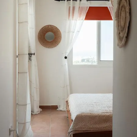 Apartman Chloraka Sea View With Pool *